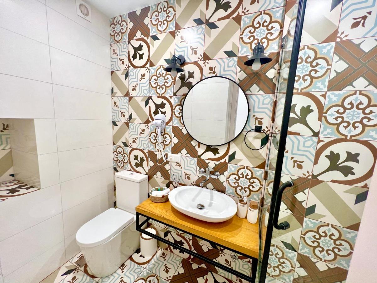 Ortachala Romantic Apartments Tbilisi Eksteriør billede